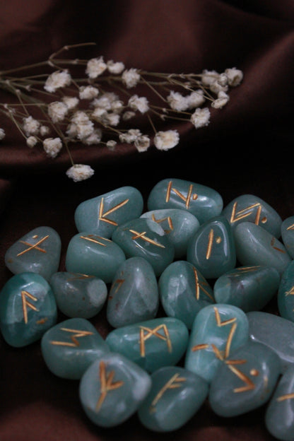 Runes divinatoires