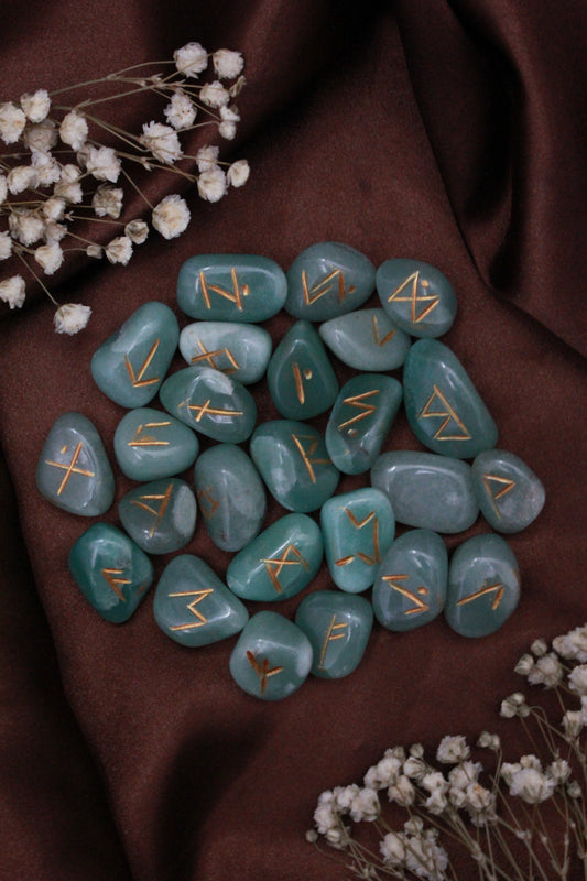 Runes divinatoires